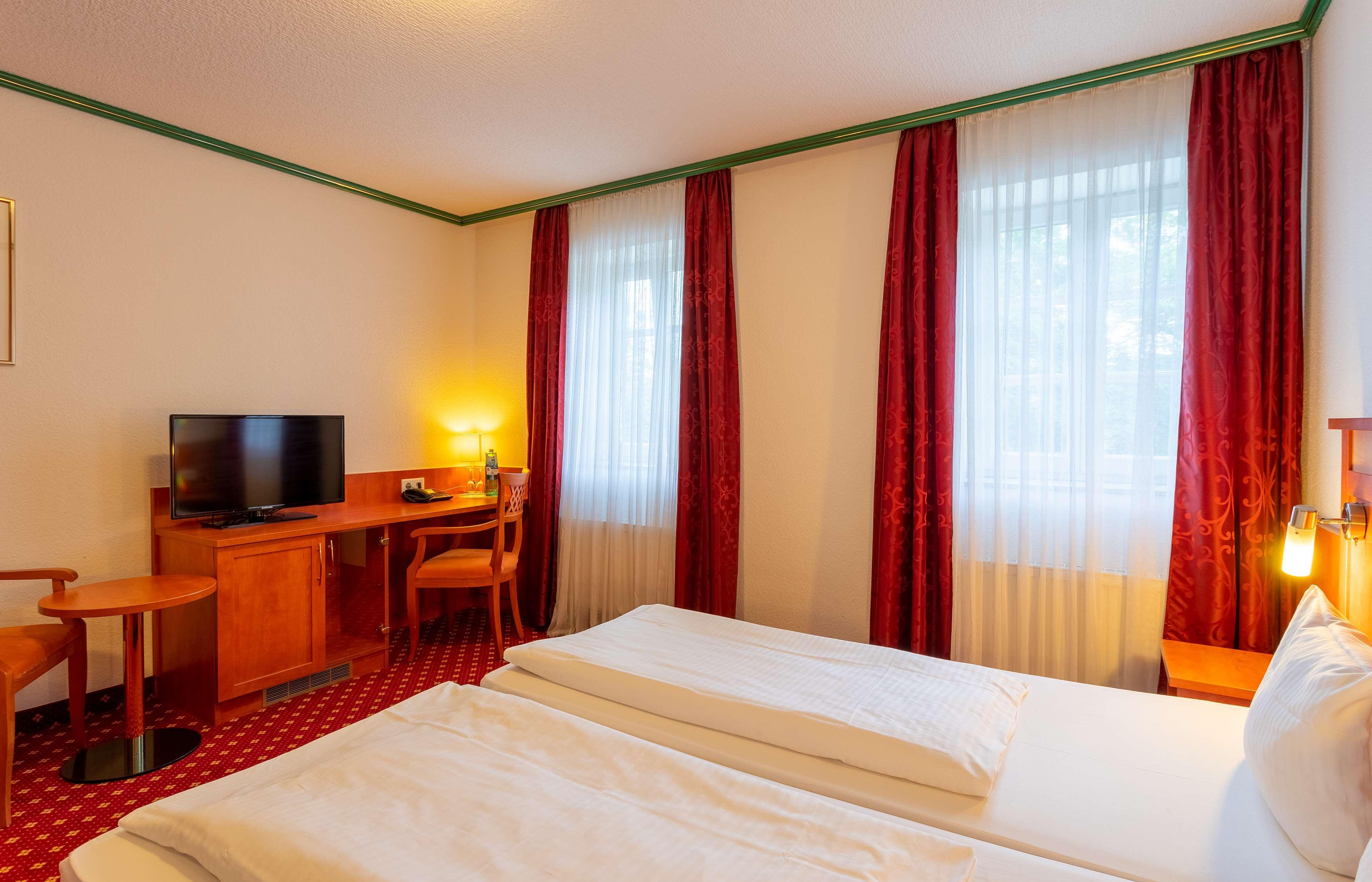Waldhotel Eskeshof Wuppertal Buitenkant foto