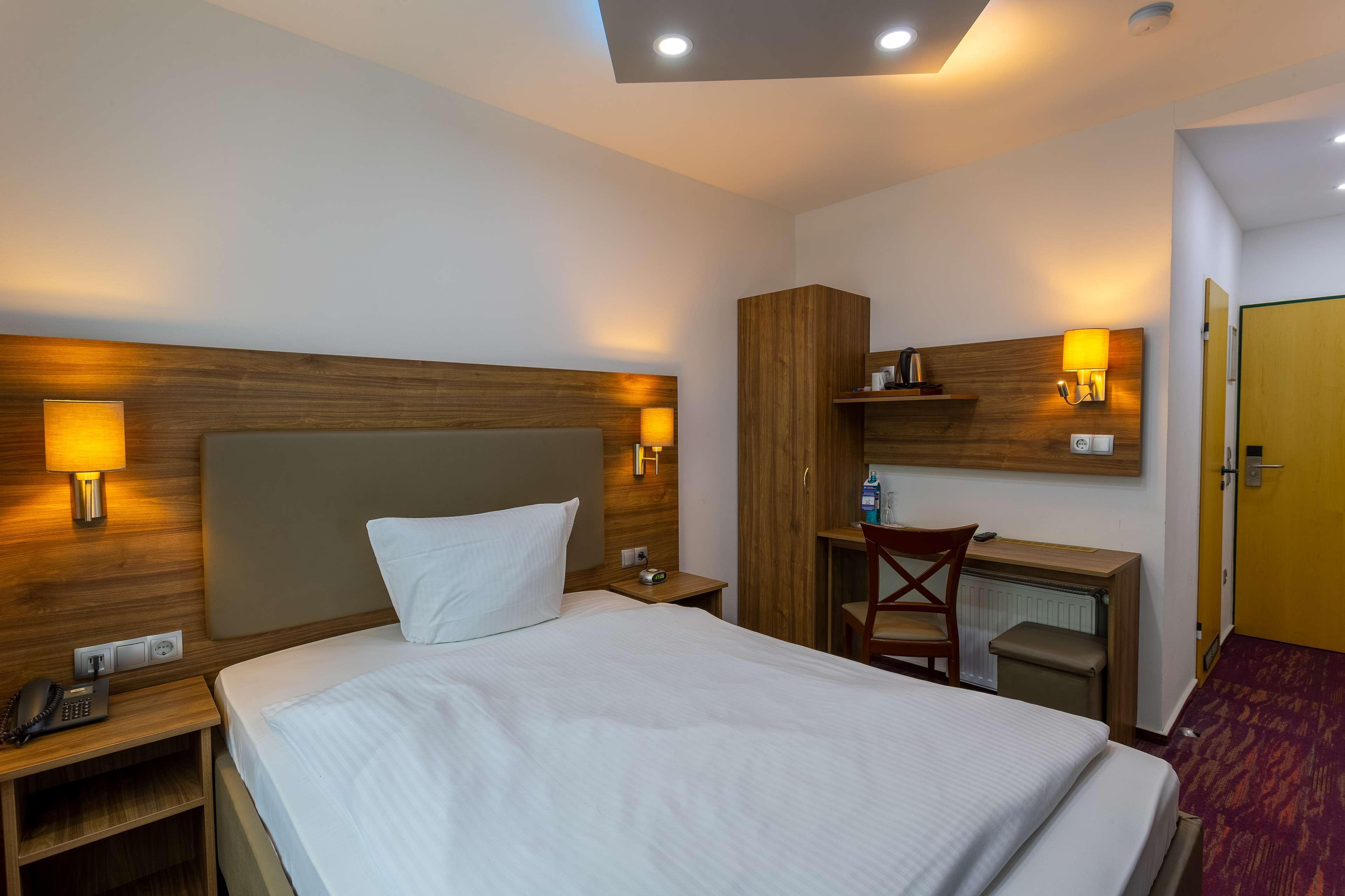 Waldhotel Eskeshof Wuppertal Buitenkant foto